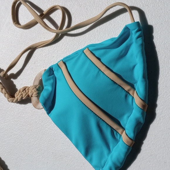 Halter Neck Triangle Bikini Set - Picture 8 of 17